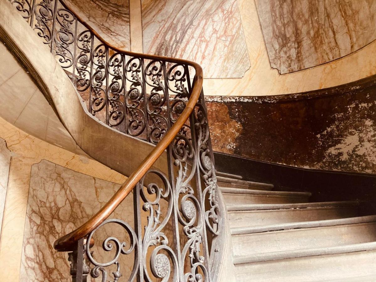 Escalier D'Or Conciergeriedamecarcas Apartment Carcassonne Luaran gambar